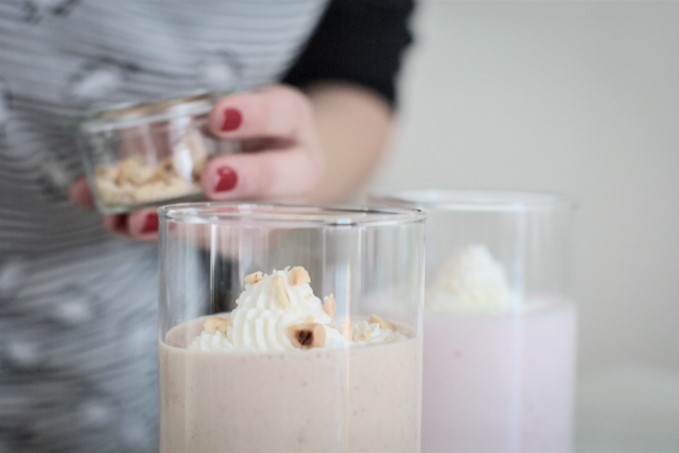 Milkshake fragola e granella di pistacchi e al cioccolato e banana